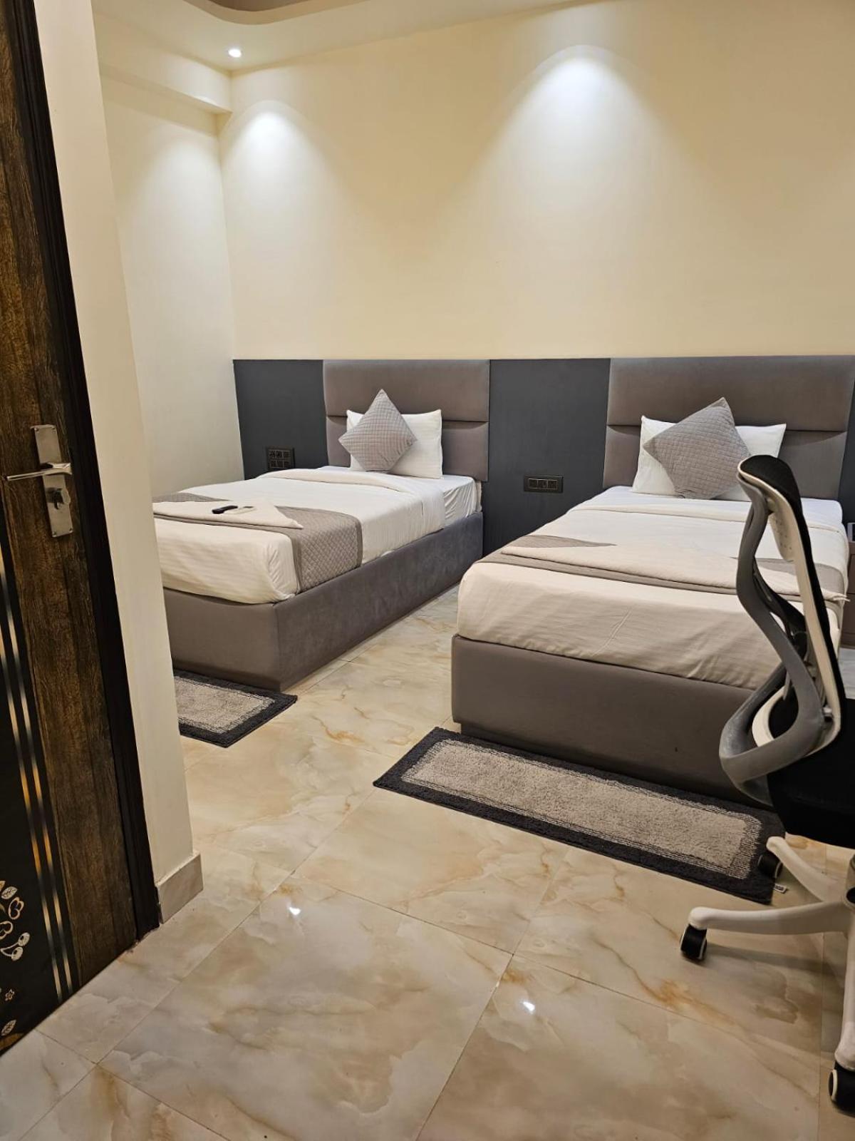 Hotel The Glass House Greater Noida Exteriér fotografie