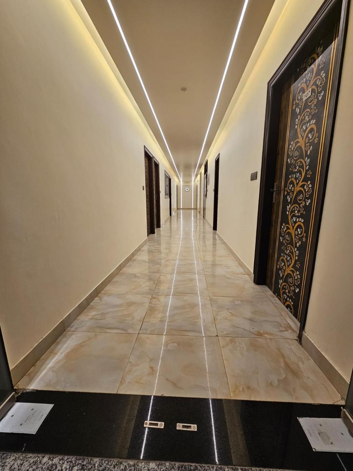Hotel The Glass House Greater Noida Exteriér fotografie