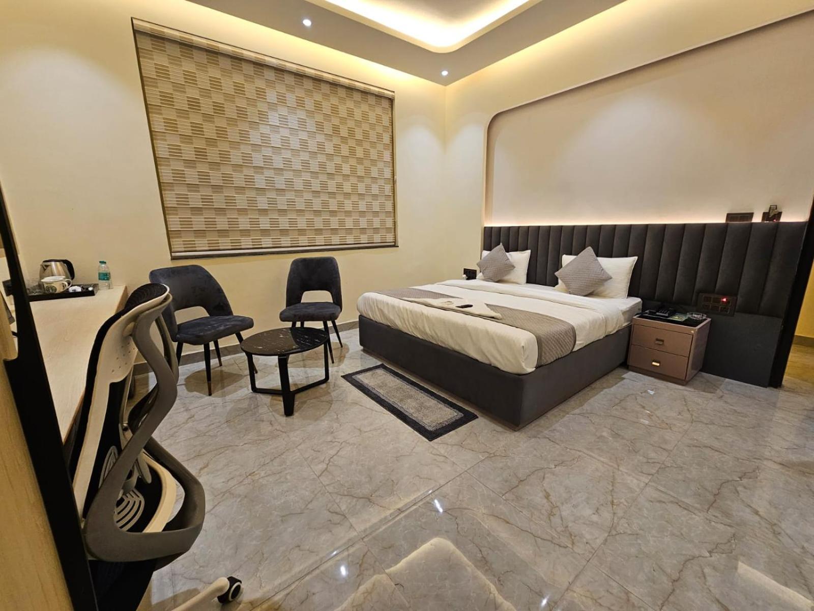 Hotel The Glass House Greater Noida Exteriér fotografie